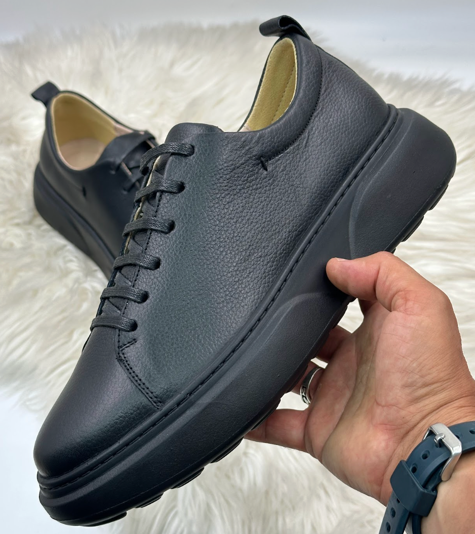 STR-01-41-NOIR